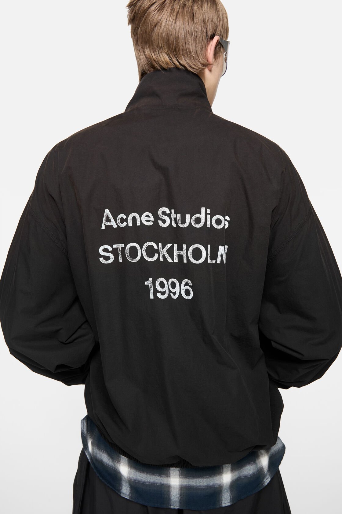 Vårdad logotypjacka