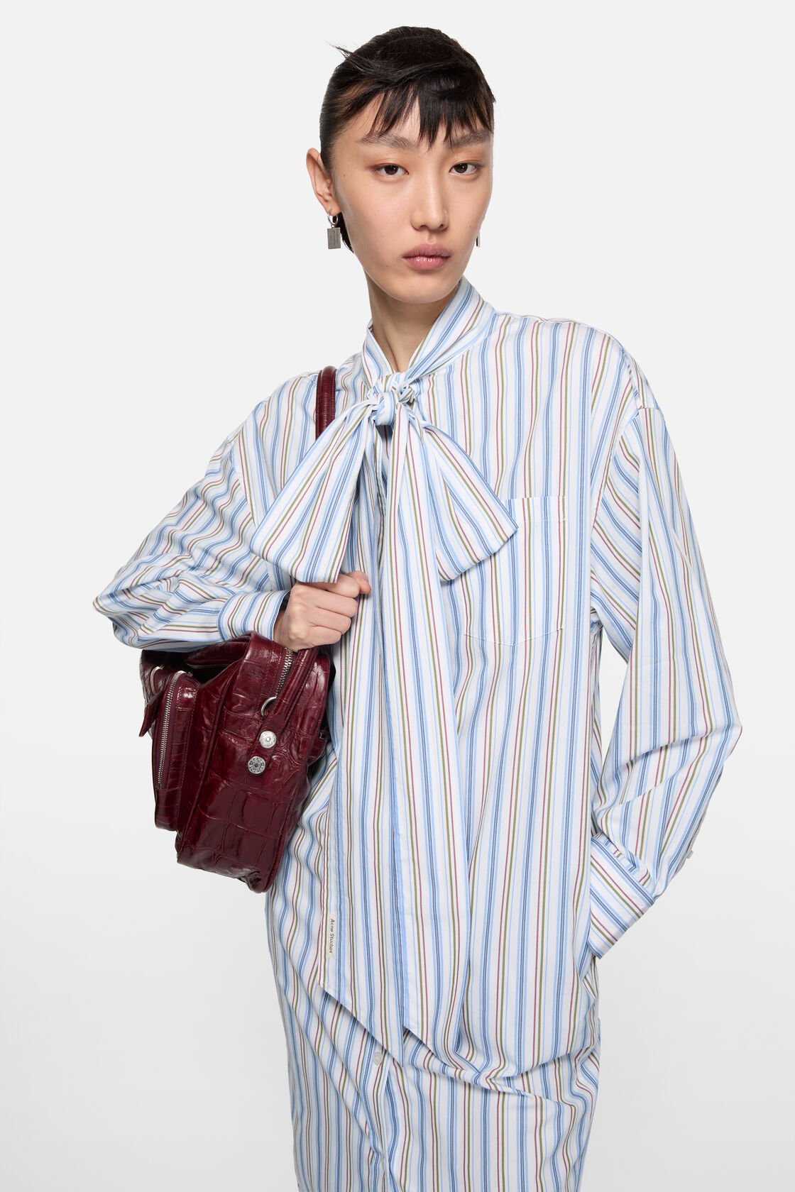 Streckad skjortedress