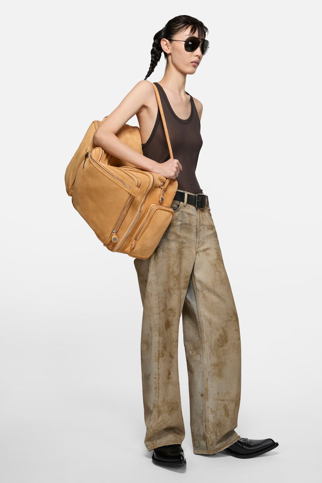 Camero Hotel - svekens skuldbag