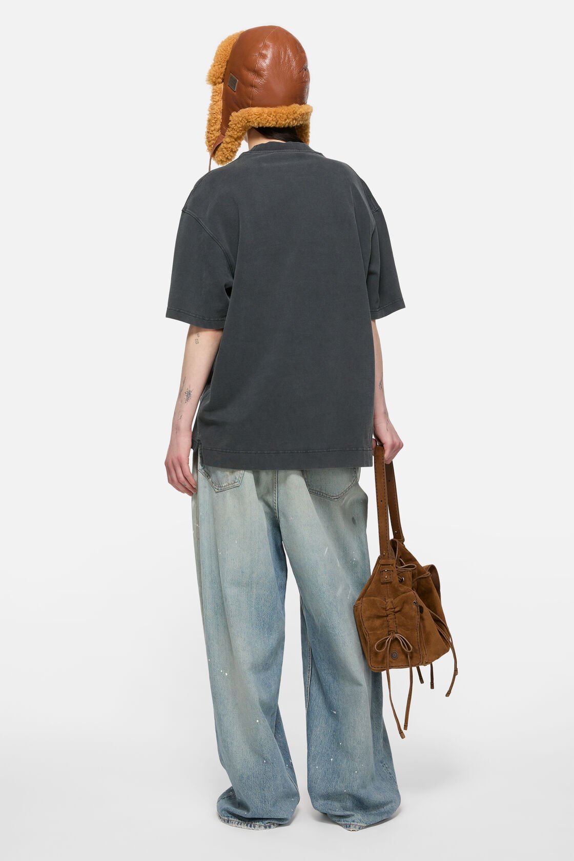 Stickad logotyp-T-shirt
