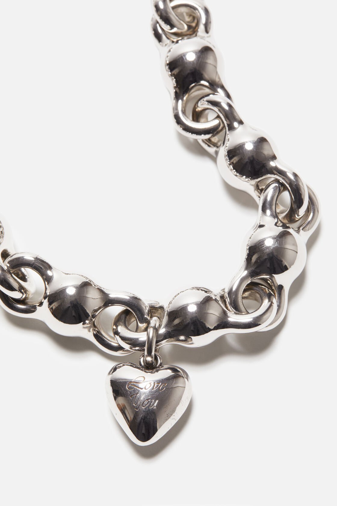 Hjärtformad halsband