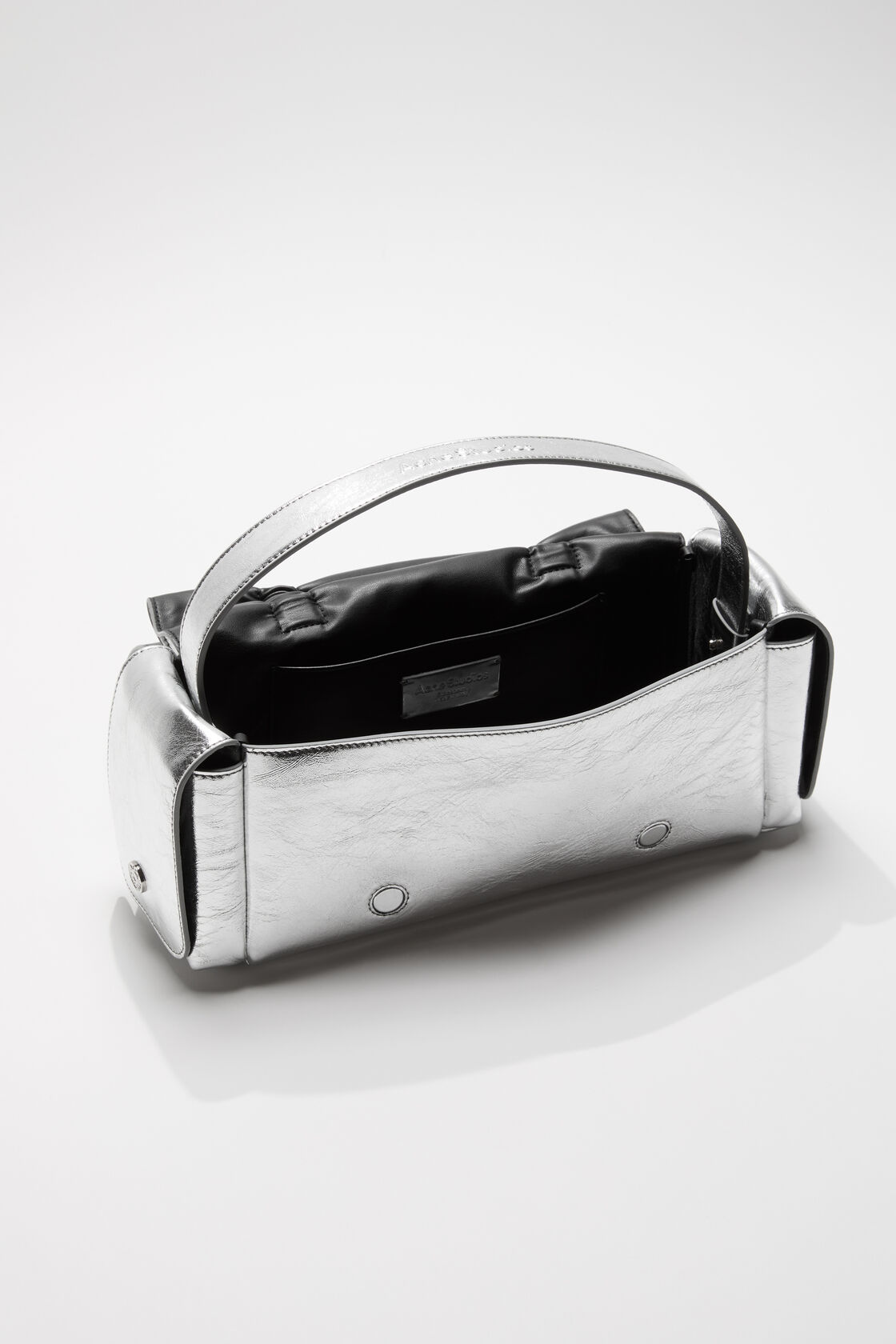 Multipocket metallisk skuldbag