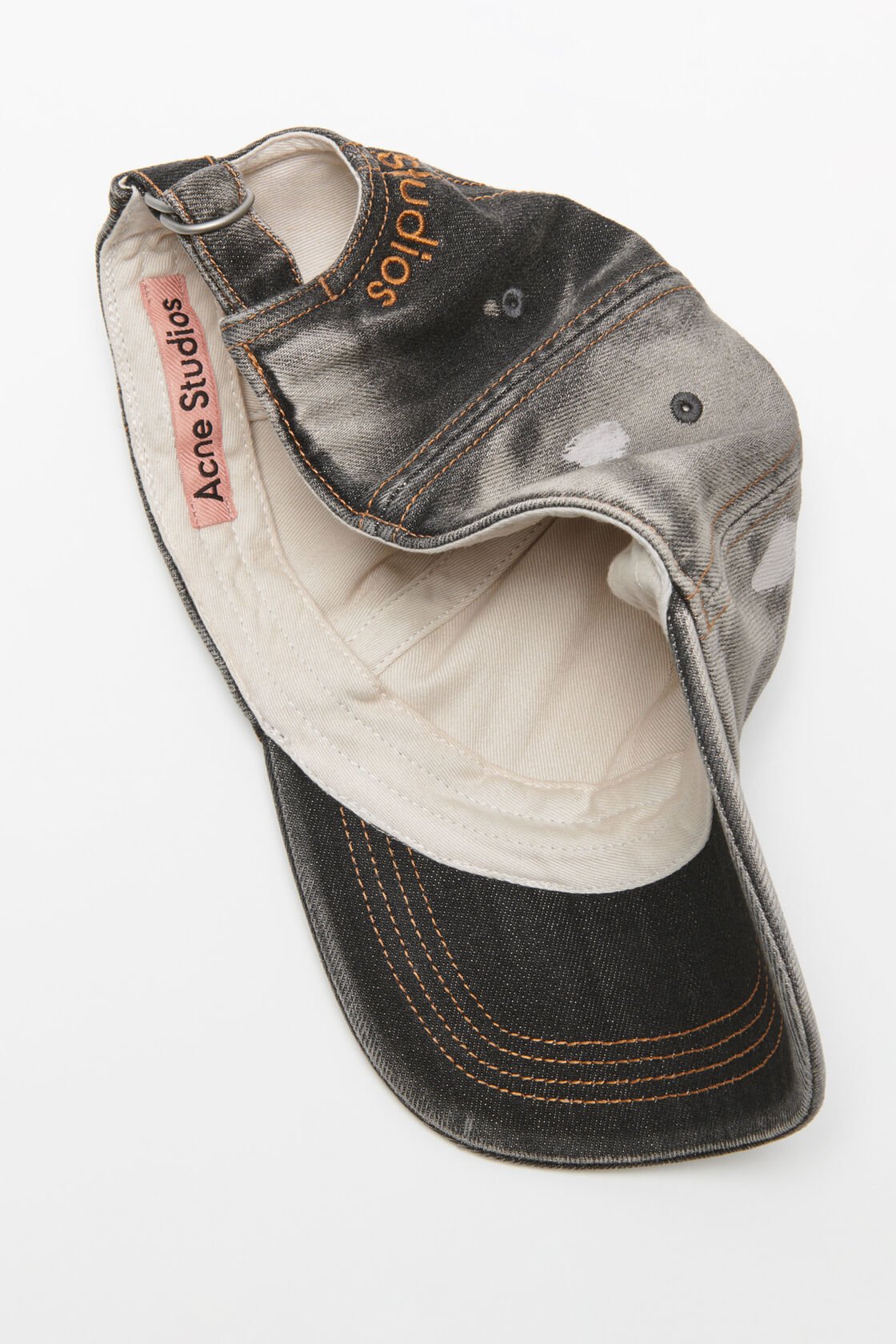 Vårdad denimhatt