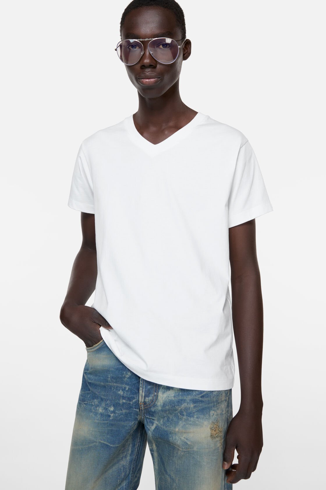 Satinmärkning V-hals T-shirt