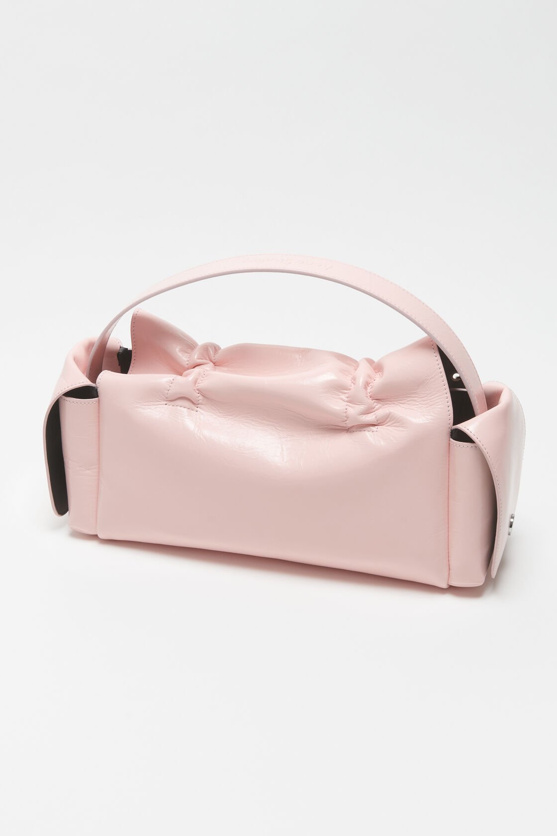 Multipocket-axelbag