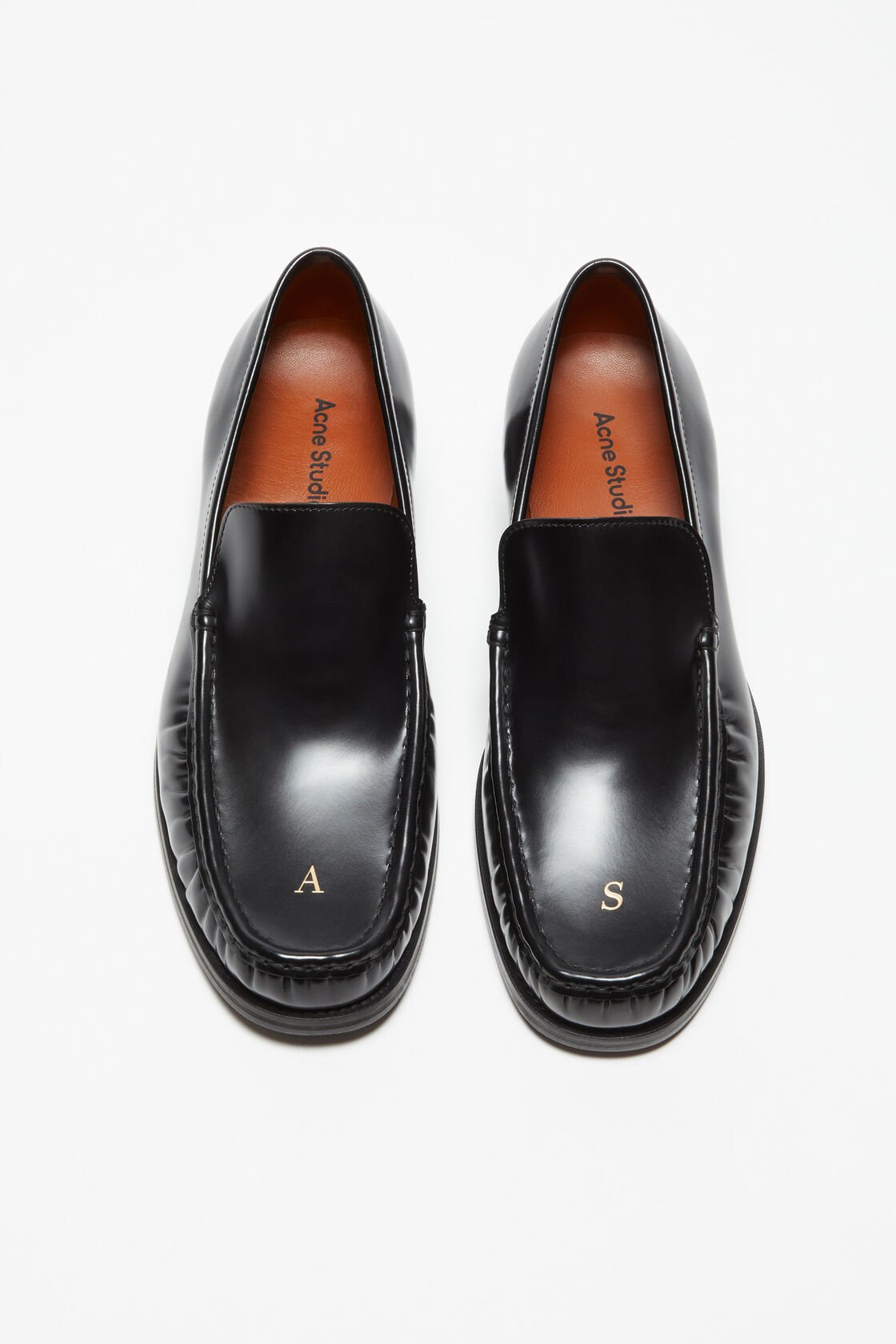 Läderloafers